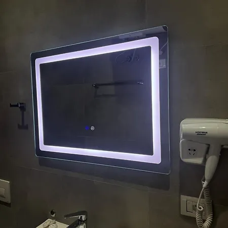 Ar Center Τίρανα