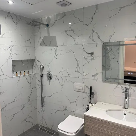 Ar Center Apartment *