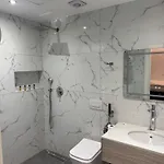 Ar Center Apartment *