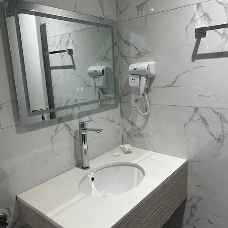 Ar Downtown Apartment *
