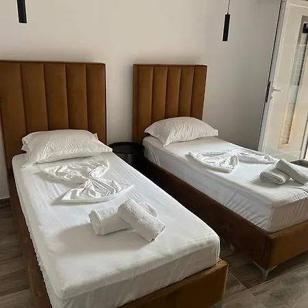 Ar Downtown Apartment Tirana