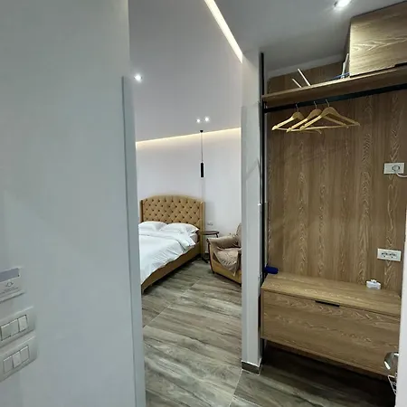 Apartment Ar Center