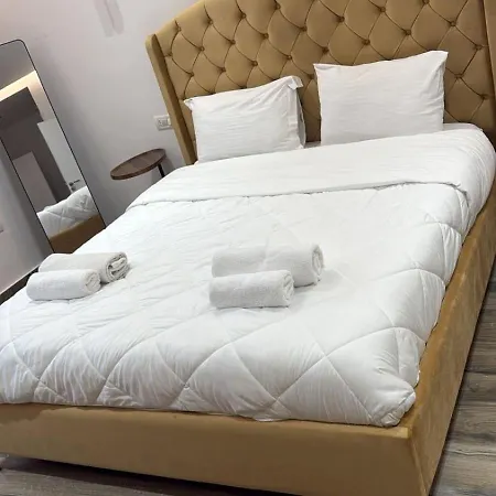 Ar Center Lägenhet Tirana
