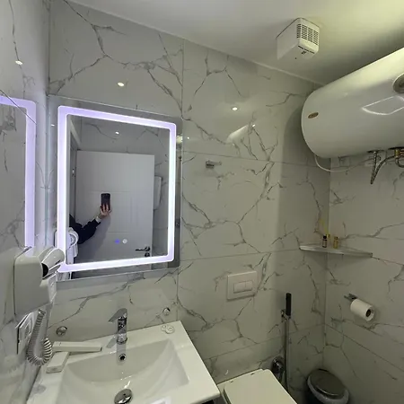 Ar Center Apartment Tirana
