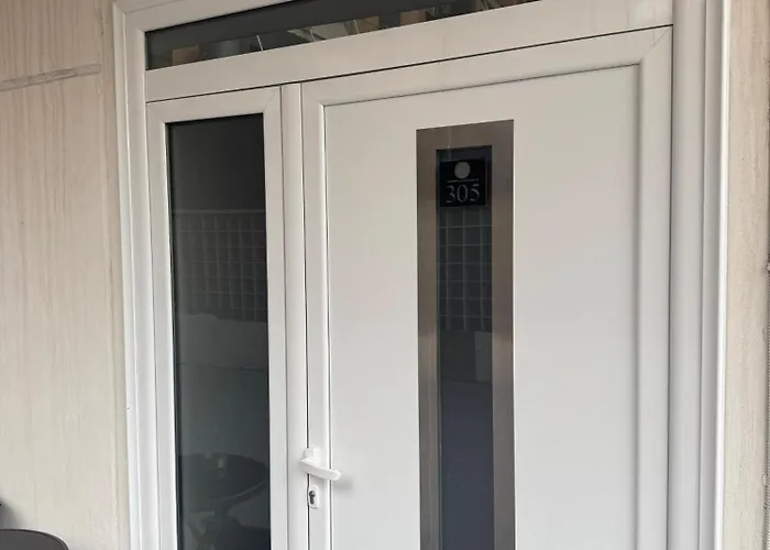 Ar Center Apartamento Tirana